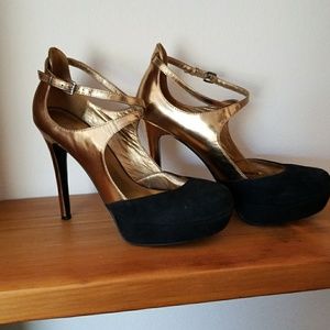 DKNY Quinn heels